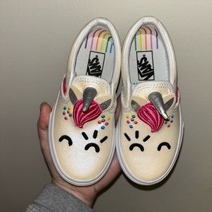 VANS, Slip on girls shoes, Size 10.5 Kids